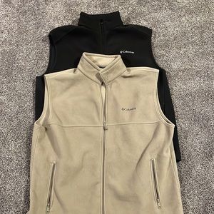 2 Columbia fleece vests. Tan and Black XXL